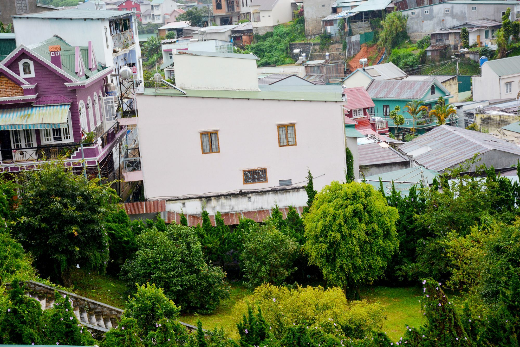 Pines Hotel Dalat Exterior foto